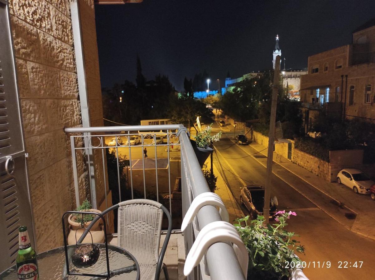 Bed & Breakfast Eden Boutique In Front Of The Walls Jerusalem